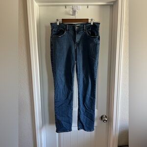 Levi Classic Straight Jeans